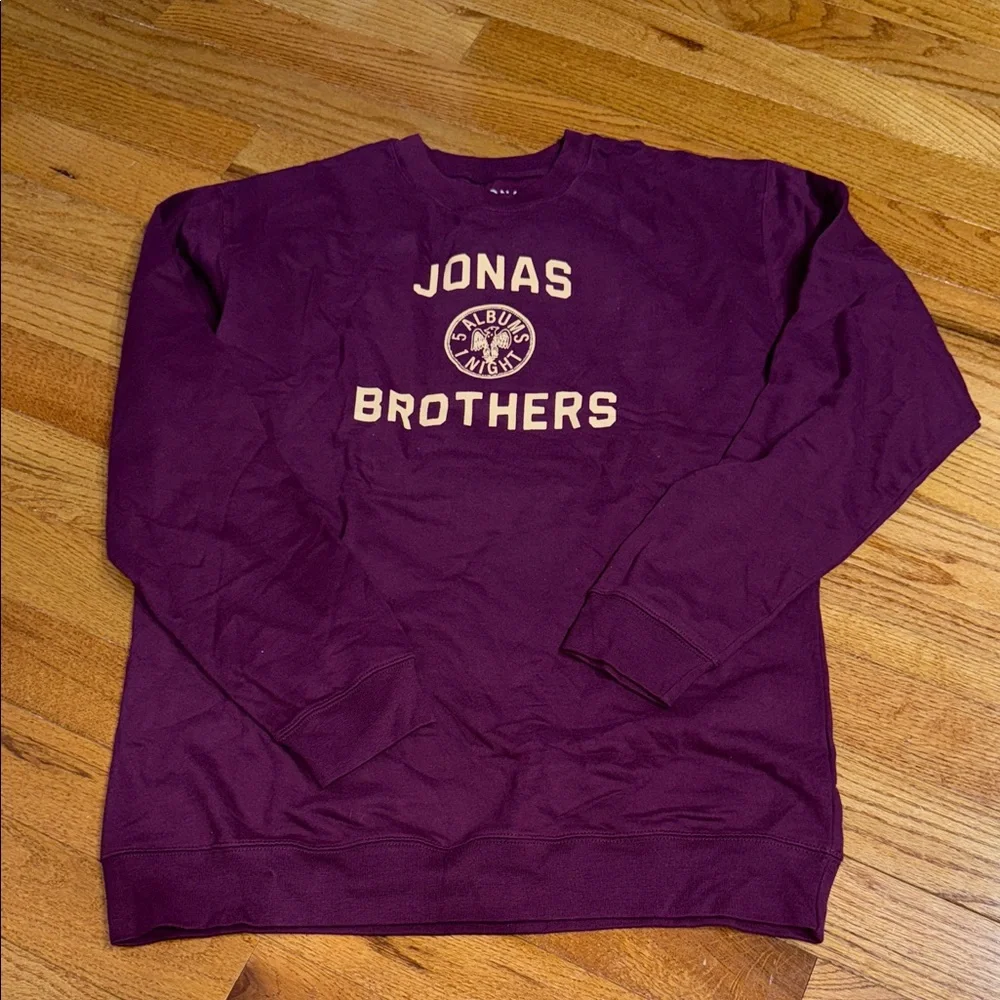 Maroon Jonas Brothers crewneck sweatshirt NWOT - Picture 1 of 3